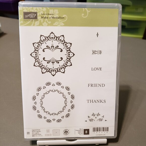 Stampin' Up! 'MAKE A MEDALLION' Photopolymer Stamp Set (Used) - Picture 1 of 4